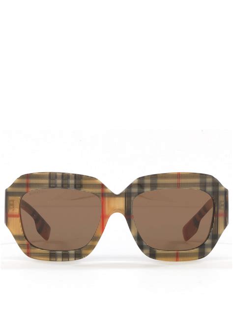 BURBERRY Square Sunglasses With Vintage Check 